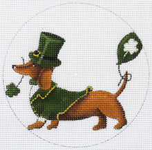 Load image into Gallery viewer, Ornament Dachshund St. Patrick&#39;s Day
